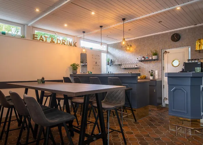 Clement - מלון *